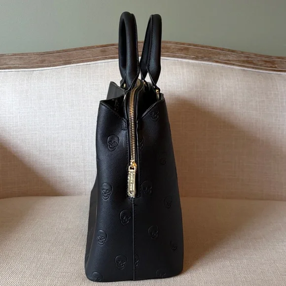 Betsey Johnson Black Embossed Skull Satchel - Picture 4 of 13